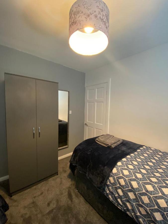 Cosy 3 Bedroom House, Free Parking & Wifi Nottingham Exteriör bild