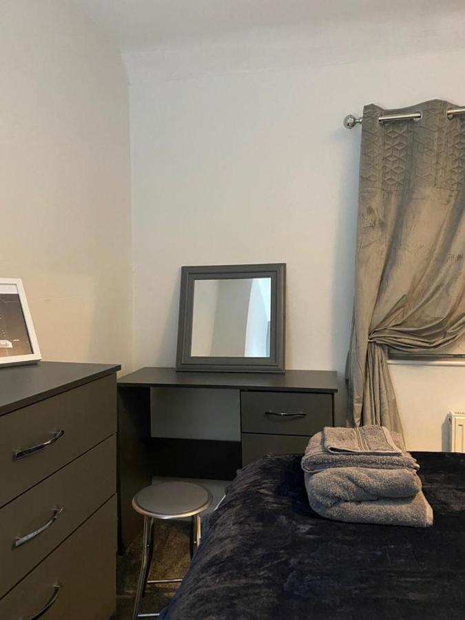 Cosy 3 Bedroom House, Free Parking & Wifi Nottingham Exteriör bild