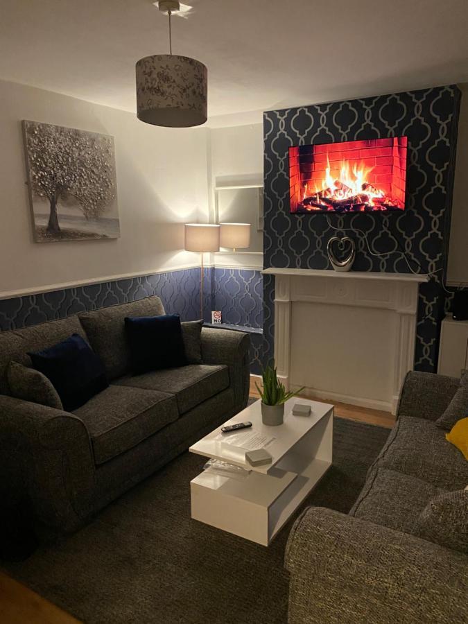 Cosy 3 Bedroom House, Free Parking & Wifi Nottingham Exteriör bild